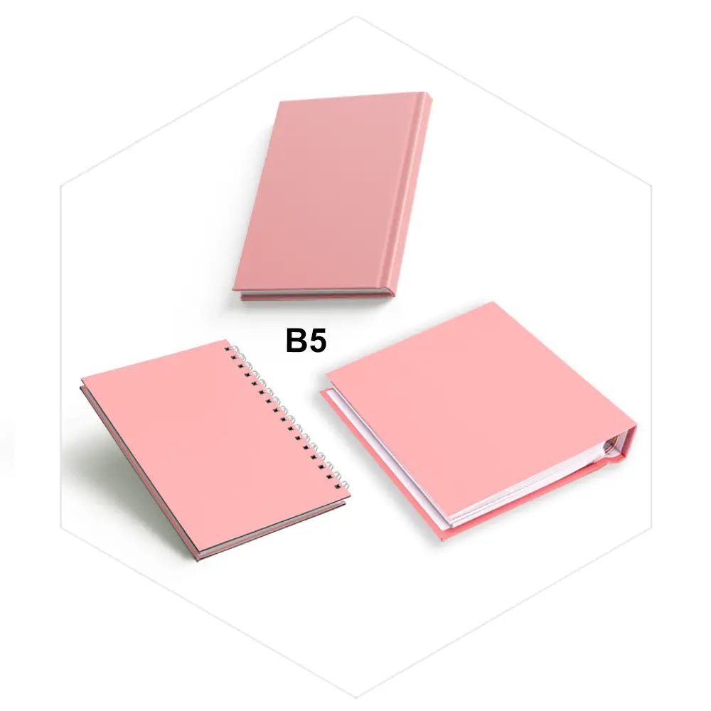 دفاتر مدرسية مصممة للبنات